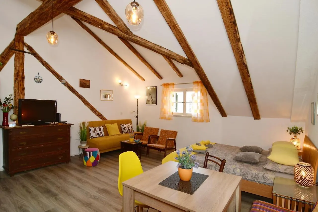 Rosi Apartamento Split 0*,