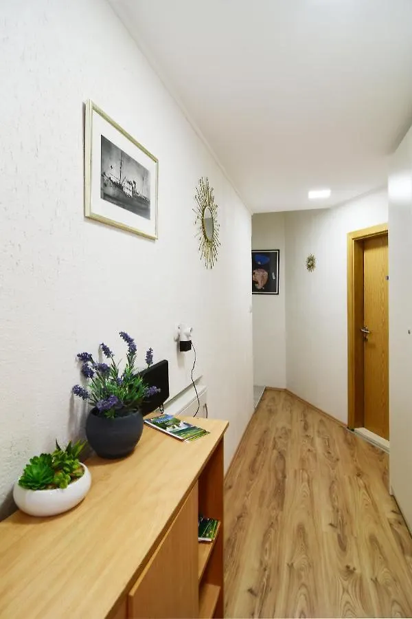 Rosi Apartment Split